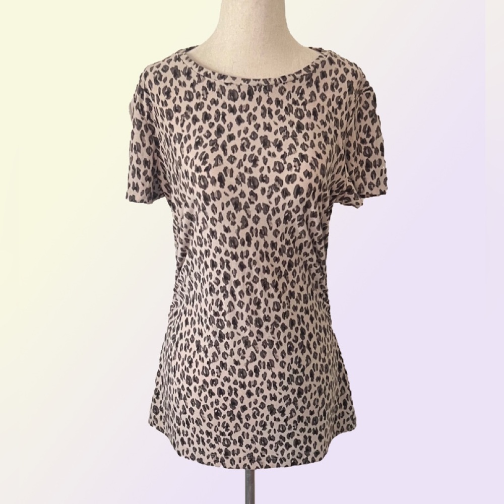 14th & Union- Leopard Print Top - Size: Medium -Good Condition